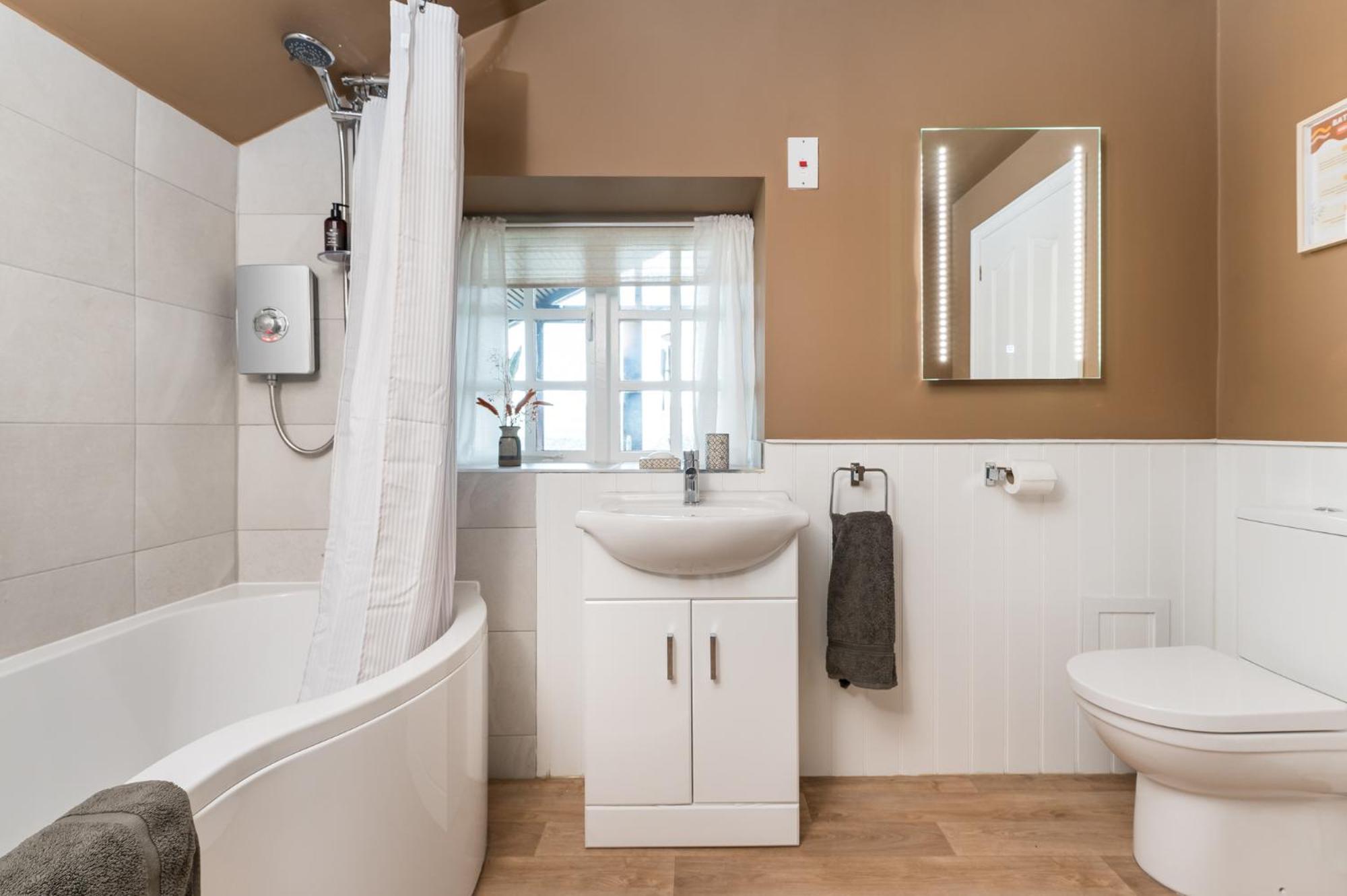 Central Malham, Sleeps 2, Private Hot Tub, Yoga Studio 外观 照片